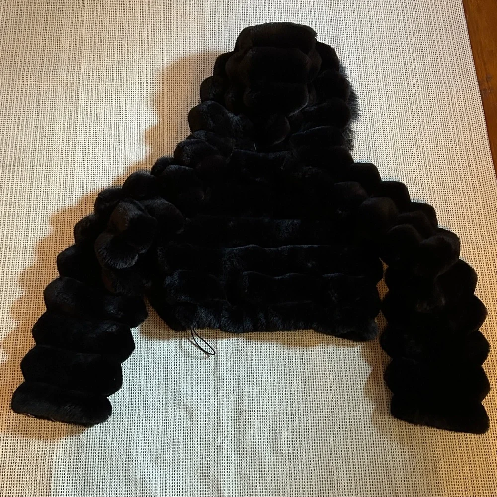 PrettyLittleThing Black Faux Fur Ski Jacket - Picture 3 of 5